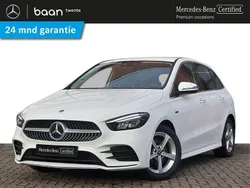 Wit Gebruikt 2021 Mercedes B250 AMG line MPV | € 36.850