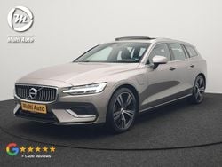 Grijs Gebruikt 2020 Volvo V60 Inscription Stationwagen | € 29.840 (Super prijs)