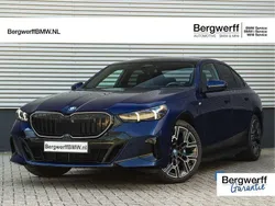 Blauw Gebruikt 2024 BMW 530e M Sport Sedan | € 67.875
