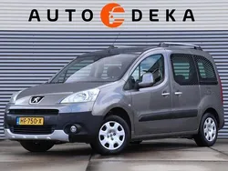 Grijs Gebruikt 2011 Peugeot Partner Tepee Tendance MPV | € 7.950 (Eerlijke prijs)