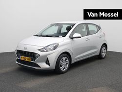 Hatchback Gebruikt 2022 Hyundai i10 Comfort Hatchback | € 12.745 (Eerlijke prijs)