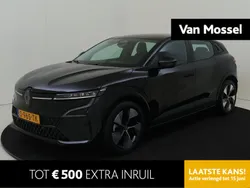 Noir etoile Gebruikt 2023 Renault Mégane Equilibre Hatchback | € 25.940 (Goede deal)