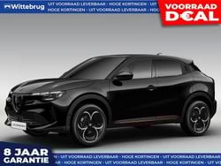 Zwart Nieuw 2025 Alfa Romeo Junior Edizione Speciale SUV | € 36.888 (Goede deal)