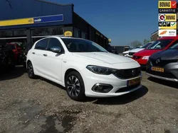 Wit Gebruikt 2019 Fiat Tipo Mirror Hatchback | € 12.495 (Eerlijke prijs)