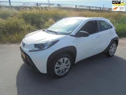 Wit Gebruikt 2024 Toyota Aygo Play Hatchback | € 16.950 (Goede deal)