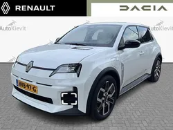 Wit Nieuw 2025 Renault R5 Urban Hatchback | € 27.950