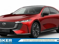 Rood Nieuw 2025 Mazda 6e Takumi-Line Sedan | € 46.390