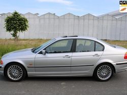 Grijs Gebruikt 2001 BMW 330 Sedan | € 9.900