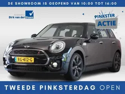 Zwart, metallic lak Gebruikt 2017 Mini Cooper S Clubman Business Stationwagen | € 20.950 (Eerlijke prijs)