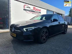 Zwart Gebruikt 2018 Mercedes A180 Business Hatchback | € 15.750 (Eerlijke prijs)