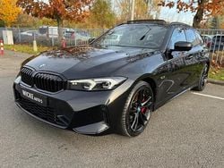 Zwart Gebruikt 2023 BMW 330 Executive Stationwagen | € 39.900 (Eerlijke prijs)
