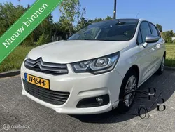 Wit Gebruikt 2016 Citroën C4 Feel Hatchback | € 7.999 (Eerlijke prijs)