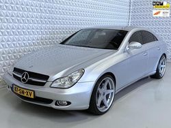 Grijs Gebruikt 2006 Mercedes CLS350 Sedan | € 11.999 (Duur)