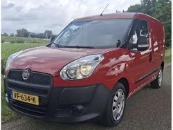 Rood Gebruikt 2013 Fiat Doblò MPV | € 3.650 (Eerlijke prijs)