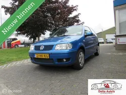 Blauw Gebruikt 2001 VW Polo Comfortline Hatchback | € 1.049 (Eerlijke prijs)