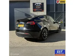 Zwart Gebruikt 2022 Tesla Model Y Performance SUV | € 40.999 (Goede deal)