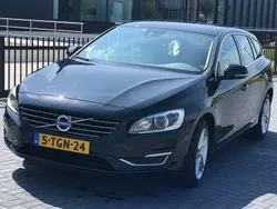 Zwart Gebruikt 2014 Volvo V60 Stationwagen | € 8.953 (Goede deal)