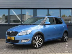 Blauw Gebruikt 2013 Skoda Fabia Elegance Hatchback | € 8.250