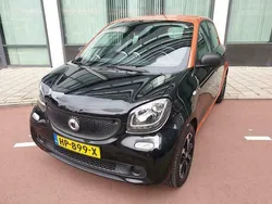 Zwart Gebruikt 2015 Smart ForFour Pure Hatchback | € 6.249 (Iets duurder)