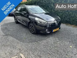 Zwart Gebruikt 2015 Renault Clio GrandTour Expression Stationwagen | € 5.945 (Eerlijke prijs)