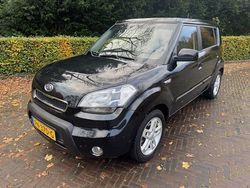 Zwart Gebruikt 2010 Kia Soul SUV | € 3.900 (Eerlijke prijs)