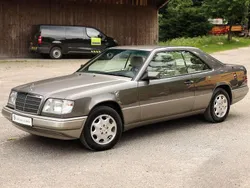 Grijs Gebruikt 1994 Mercedes E320 Coupé | € 44.950