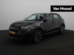Zwart Gebruikt 2024 Fiat 600 Urban SUV | € 26.500 (Eerlijke prijs)