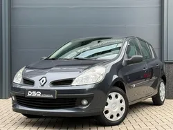 Grijs Gebruikt 2008 Renault Clio II Hatchback | € 4.950 (Duur)