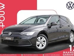 Zwart Gebruikt 2023 VW Golf VIII Business Hatchback | € 26.900 (Goede deal)