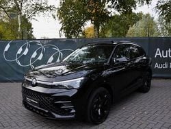 Zwart Gebruikt 2025 VW Tiguan R-line SUV | € 53.950 (Eerlijke prijs)