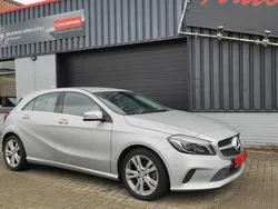 Grijs Gebruikt 2015 Mercedes A160 Ambition Hatchback | € 11.950 (Eerlijke prijs)