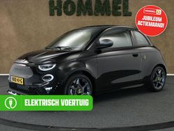 Zwart Nieuw 2024 Abarth 500e Hatchback | € 30.445