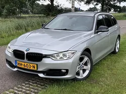 Zilver Gebruikt 2014 BMW 318 Sport Line Stationwagen | € 10.750 (Eerlijke prijs)