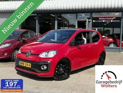 Rood, metallic lak Gebruikt 2017 VW up! Beats Hatchback | € 11.950 (Super prijs)