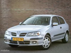 Grijs Gebruikt 2000 Nissan Almera Hatchback | € 1.640