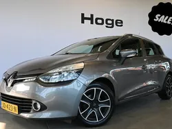 Grijs Gebruikt 2015 Renault Clio GrandTour Dynamique Stationwagen | € 5.940 (Eerlijke prijs)