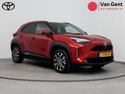Rood Gebruikt 2024 Toyota Yaris Cross Edition SUV | € 31.999 (Iets duurder)