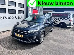 Grijs Gebruikt 2022 Dacia Sandero Comfort Hatchback | € 16.950 (Goede deal)