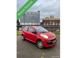 Rood Gebruikt 2008 Citroën C1 Hatchback | € 1.950 (Eerlijke prijs)