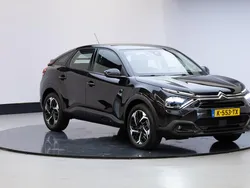 Zwart Gebruikt 2021 Citroën C4 Feel SUV | € 17.945 (Goede deal)