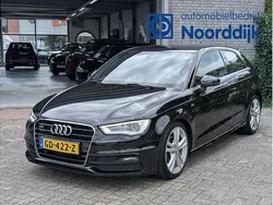 Zwart Gebruikt 2015 Audi A3 Hatchback | € 12.950 (Eerlijke prijs)