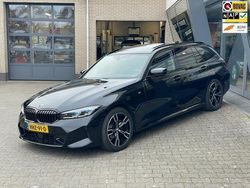 Zwart Gebruikt 2024 BMW 318 M Sport Stationwagen | € 45.950