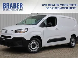 Wit Nieuw 2024 Fiat Doblò S MPV | € 24.500
