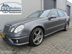 Grijs (metallic) Gebruikt 2006 Mercedes E350 Avantgarde Stationwagen | € 12.950 (Iets duurder)
