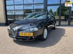 Zwart Gebruikt 2007 Alfa Romeo 147 Business Hatchback | € 1.950 (Eerlijke prijs)