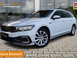 Wit Gebruikt 2021 VW Passat Business Stationwagen | € 20.900 (Goede deal)