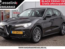 Zwart (metallic) Gebruikt 2017 Alfa Romeo Stelvio Super SUV | € 21.950