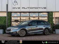 Grijs, metallic lak Gebruikt 2021 Skoda Octavia Business Line Stationwagen | € 19.950 (Goede deal)