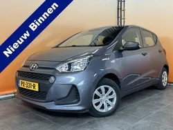 Grijs, metallic lak Gebruikt 2017 Hyundai i10 Hatchback | € 8.500 (Eerlijke prijs)