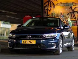 Gebruikt 2016 VW Passat GTE Stationwagen | € 15.700 (Duur)